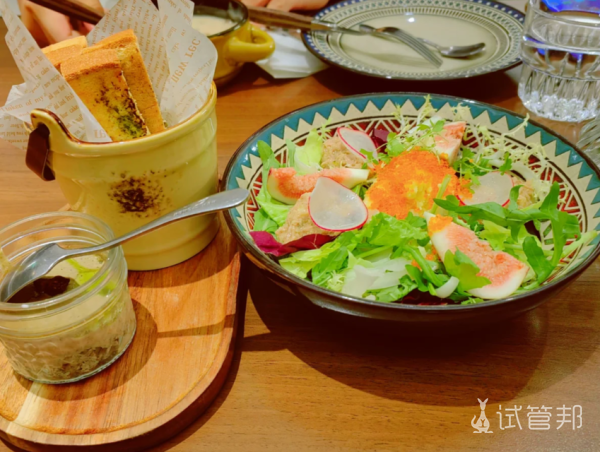 36a547e1c25c60a24d24ca6dad33ce0f.png 卵巢早衰又怎样还是怀上了啊