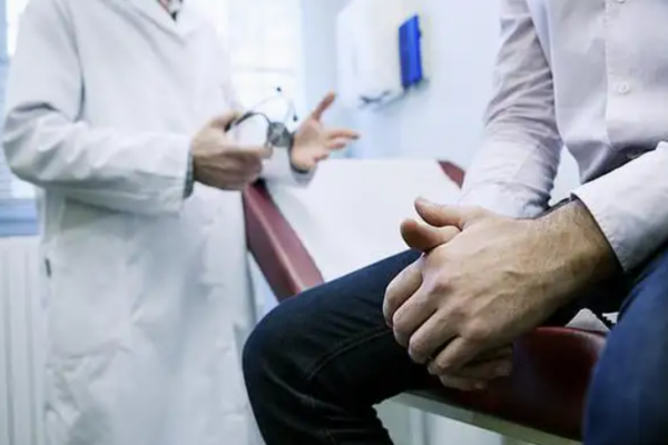 07731a69ccc4b3b301d366c8b5a9242e.png 前列腺炎症状表现具体有哪些