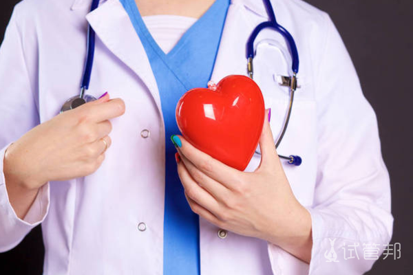 16d761207e25a307a76b26e42b39a51d.png 先天性心脏病的引发原因是什么