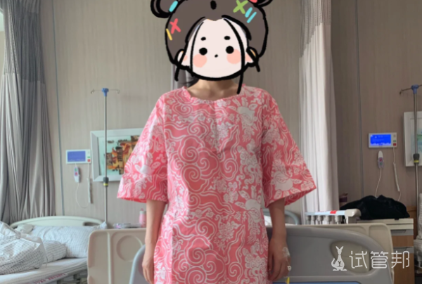 967dcc38559649211054782318a25ed1.png 卵巢囊肿别担心看懂这4点就知道严不严重