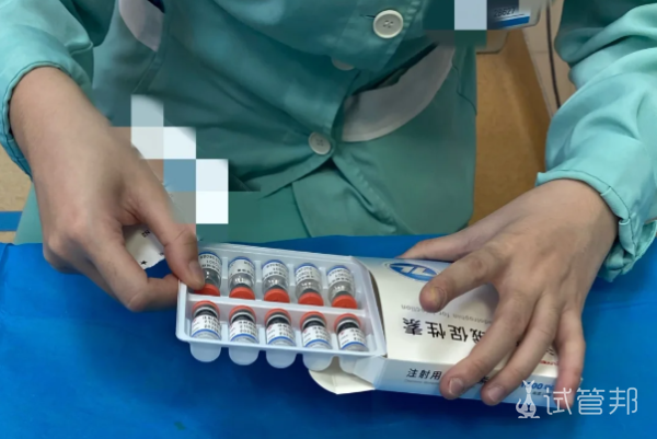 b87988c0ee8dd9bb9c6f40d85dfc0c09.png 卵巢早衰预警这些症状你中招了吗