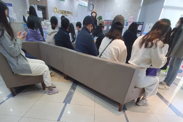 c93b2154ad1f6c9f36ca15f317943b53.png 二十多岁就卵巢早衰原来这些习惯是幕后黑手