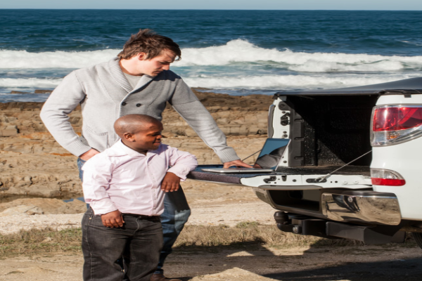 346d3bc2997cc4a963d88500dc61295a.png 袖珍人寿命多长