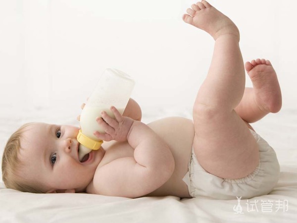 7c9a5630a85a9c89ef829c6a1ac1dec6.jpg 小儿隐睾症外观图片