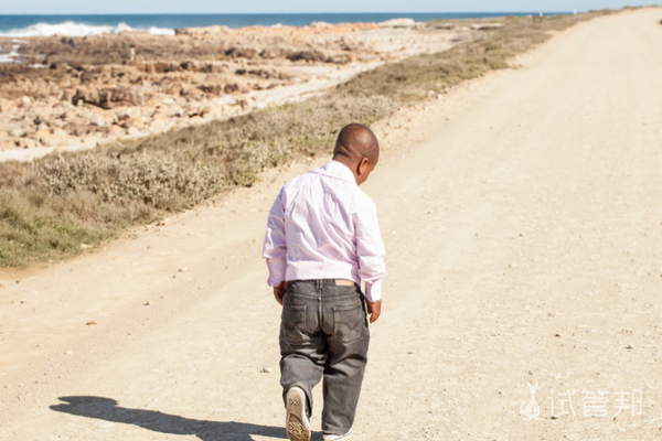 7f7c0863333f4e9e4973712c71531f29.png 袖珍人早期怎么判断