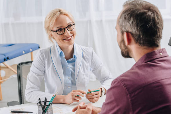 8c5a29abaa2f2b0f78bd526fec1c26df.png 罗圈腿预防方法有哪些