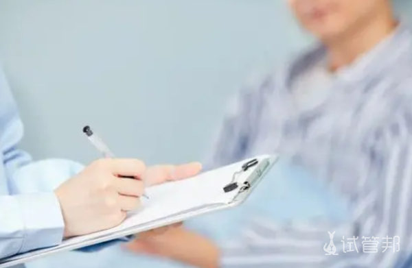 57b41df328a15c3ac9d30fafafcdbe81.png 少年白头发怎样调理才能变黑