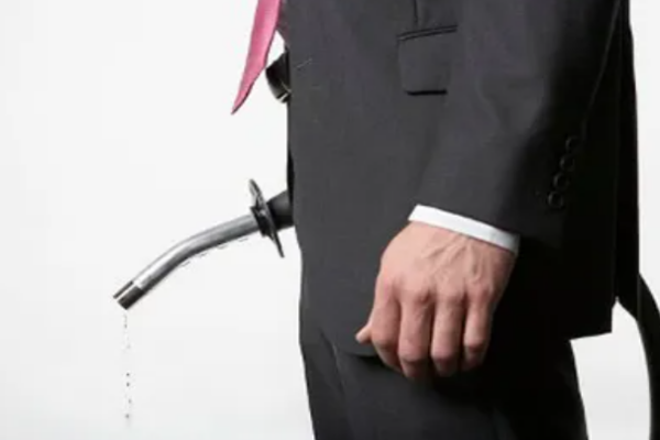 3ee1b8185235a143fb548576c47bae3f.png 隐匿性阴茎是怎么引起的