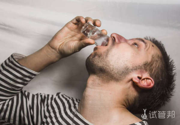 aba84a459fa0725fe36aaef62399884d.png 畸形弱精症通常多久能治好