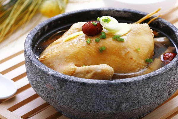 2c2ae61e6e092970011d84b6ac1be322.jpg 月经期间吃什么好