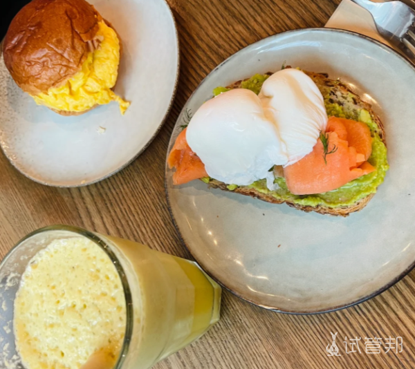 fed7342c9f0696d81891903e002d8119.png 为何鲜胚植入后雌二醇水平持续攀升