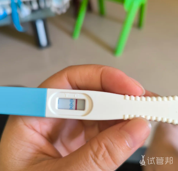 ba1c5b25b1f686a2d9f20f3b9fdfe529.png 吃了避孕药月经推迟多久算正常