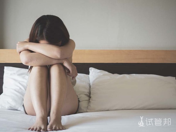 d7fecdbbbdb5b245c038cdabb5f1304c.jpg 宫颈炎一般三处疼痛在什么部位