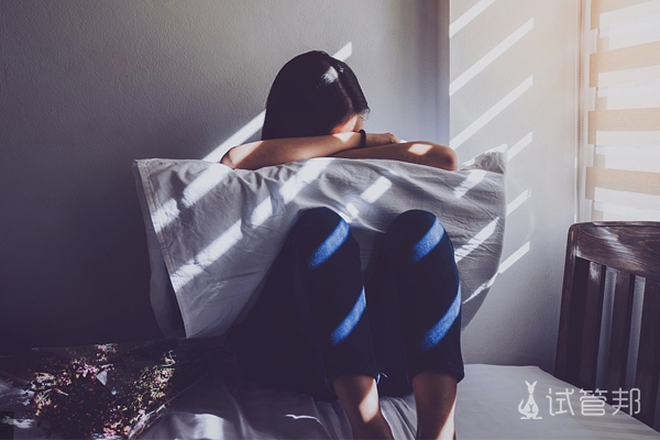 e892cbe2a2c33eb37f80d4ab352835d1.jpg 宫颈炎康栓一个疗程用多少天