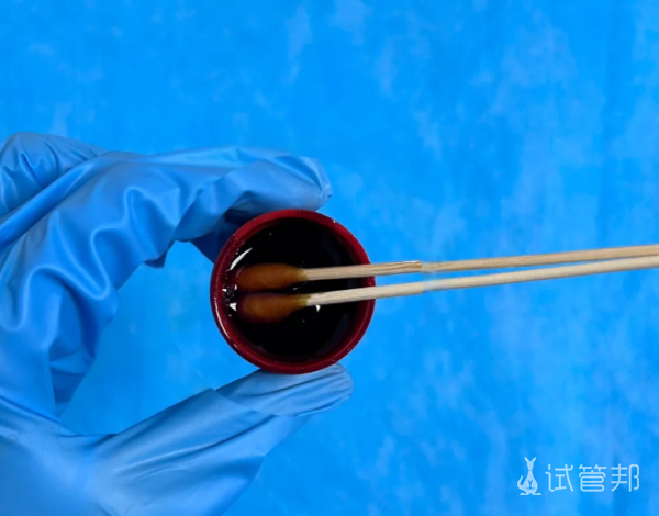 4a11d6c68413e625ce3777b5418e38f1.png 出现阴道炎不妨试试这些药物