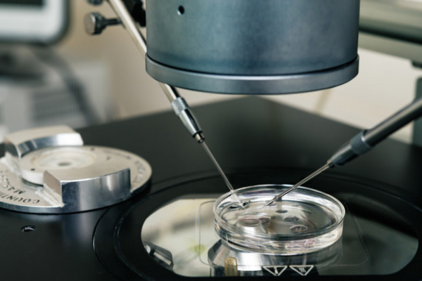 c2d8afe619d120490bb5cbbdd12c6547.png 会不会因为多取了卵就让女性卵巢功能早衰