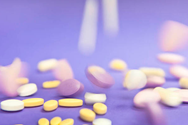 f60fca8a95be9555902fee05034ad1b6.png 短效避孕药吃多久可以不用戴套