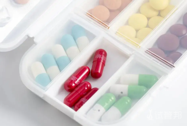 8510d558548a7e9e83a2cad20df5118a.png 垂体功能减退能治愈吗