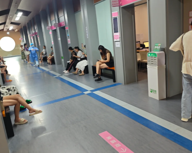 1505f1c7c372be45a344894cbaa1ba04.png 人流后别急着重返职场