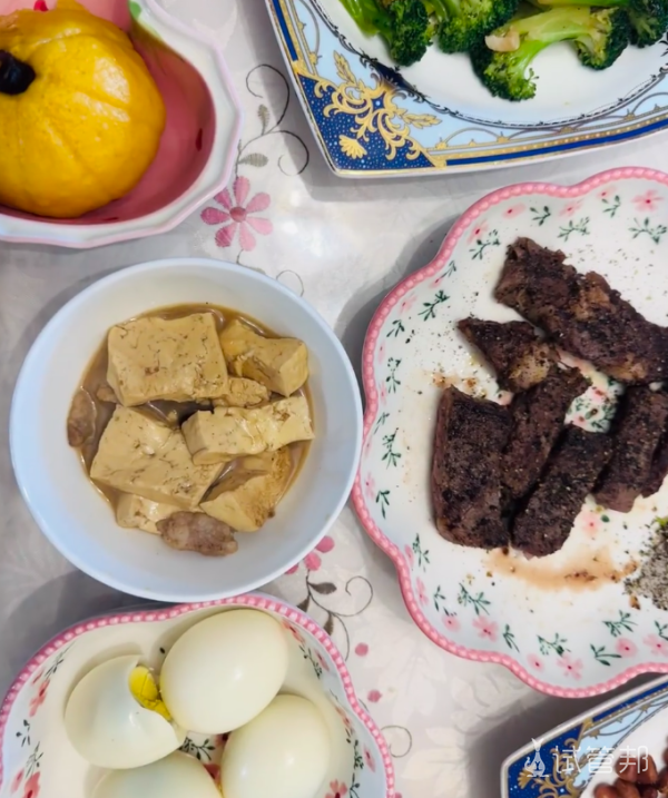 64ef7298e774386d317eb672fb036b04.png 取卵31颗遇到腹水,看我怎么满血复活