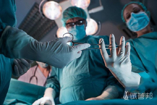 fbaa0dc4480a4c1f0656aab0ec3b3fc7.png 冻胚移植后小腹隐痛正常吗