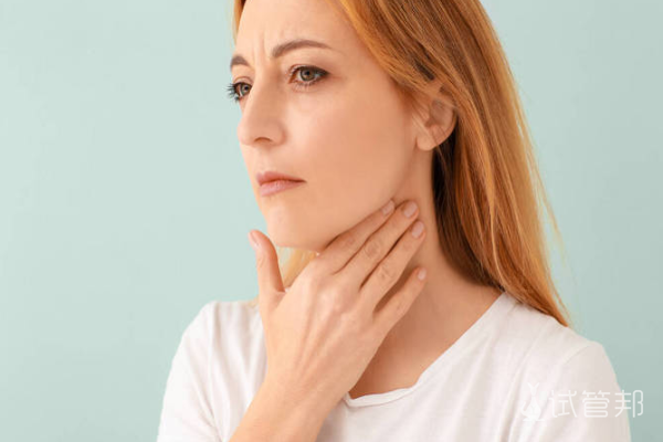 e0f6b9210edd6b382739395c1b52de76.png 甲状腺结节有哪些主要症状表现