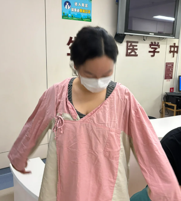 试管之旅在暗夜中追光于绝处绽放希望之花