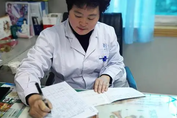救命好好的卵泡怎么就变囊肿了