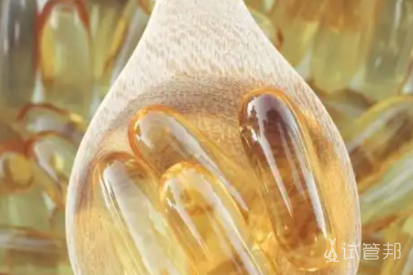 b01496ce13f045e952094b23634bd520.png 小儿佝偻病的早期症状有哪些