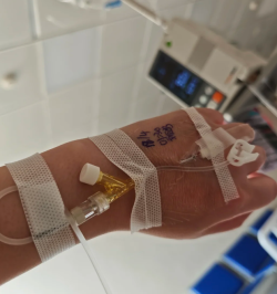 纵膈子宫怀孕12周，还是没留住宝宝