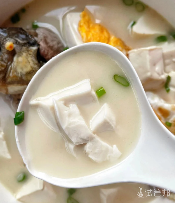 8f701a180f3b1aa978be0845c602cb3e.png 妈妈61岁确诊卵巢癌能不能回归到正常生活