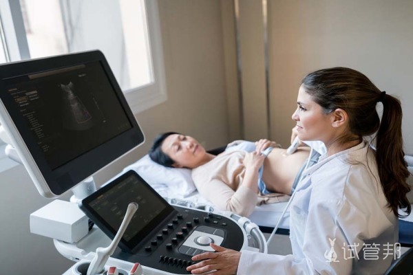 8ff43106cbdb8bca3a7f0be436af12d9.jpg 取卵手术全过程