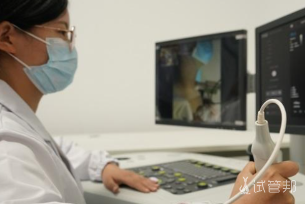 5aa51c1411fc44561d006daec67df157.png 卵泡多大可以取卵试管