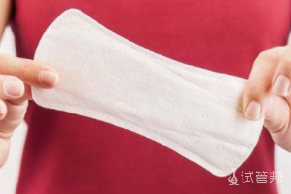 c01bca16858f9b7f9ed340a2376713c9.png 排卵障碍性子宫出血治疗原则